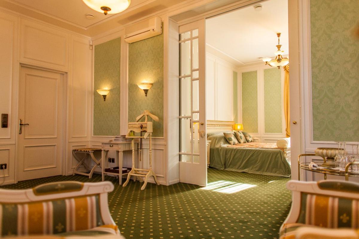 TB Palace Hotel & SPA