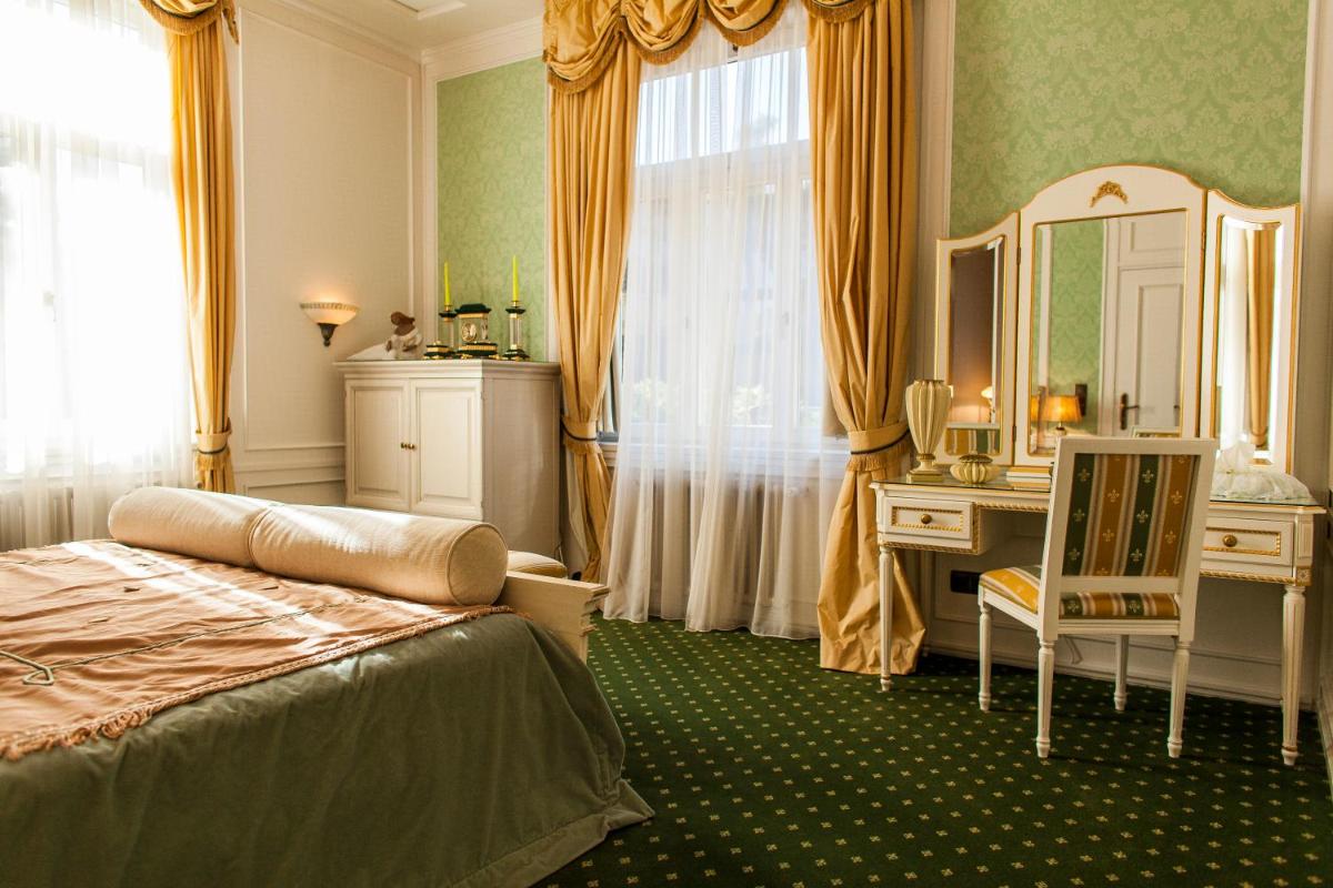 TB Palace Hotel & SPA