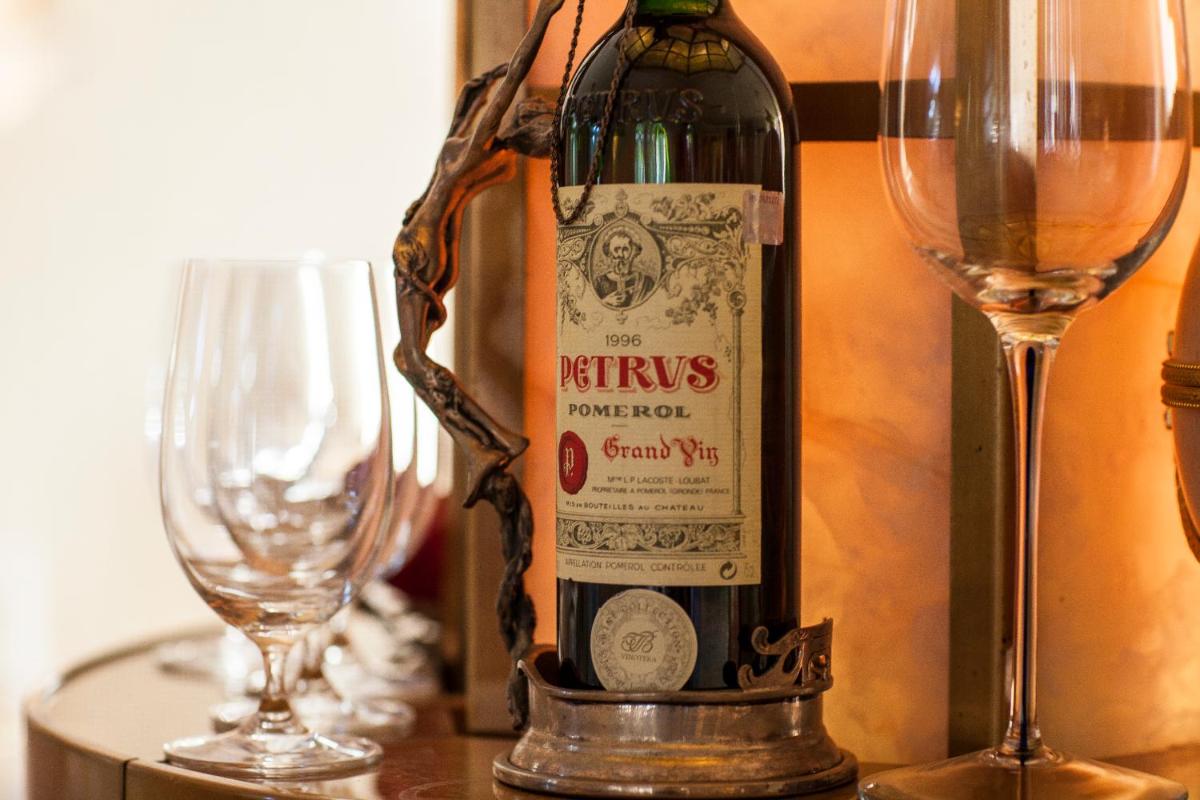 TB Palace Hotel & SPA