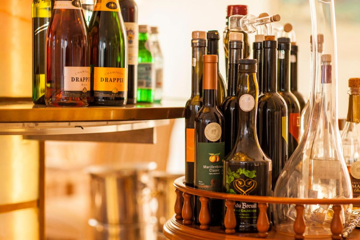 TB Palace Hotel & SPA