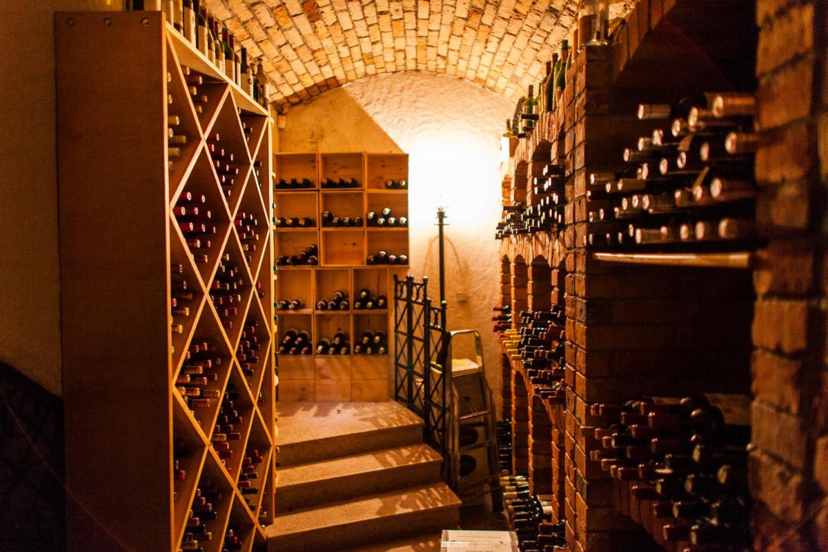 TB Palace Hotel & SPA