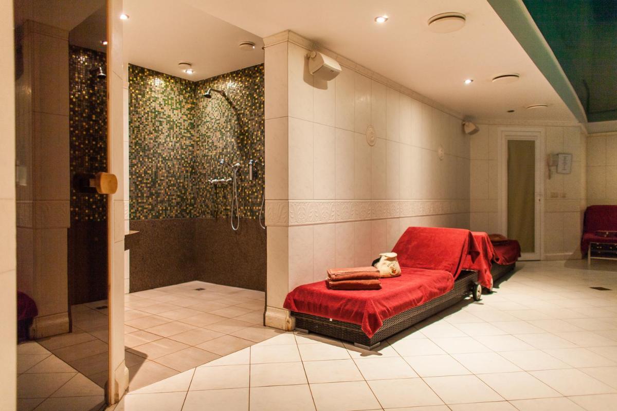 TB Palace Hotel & SPA