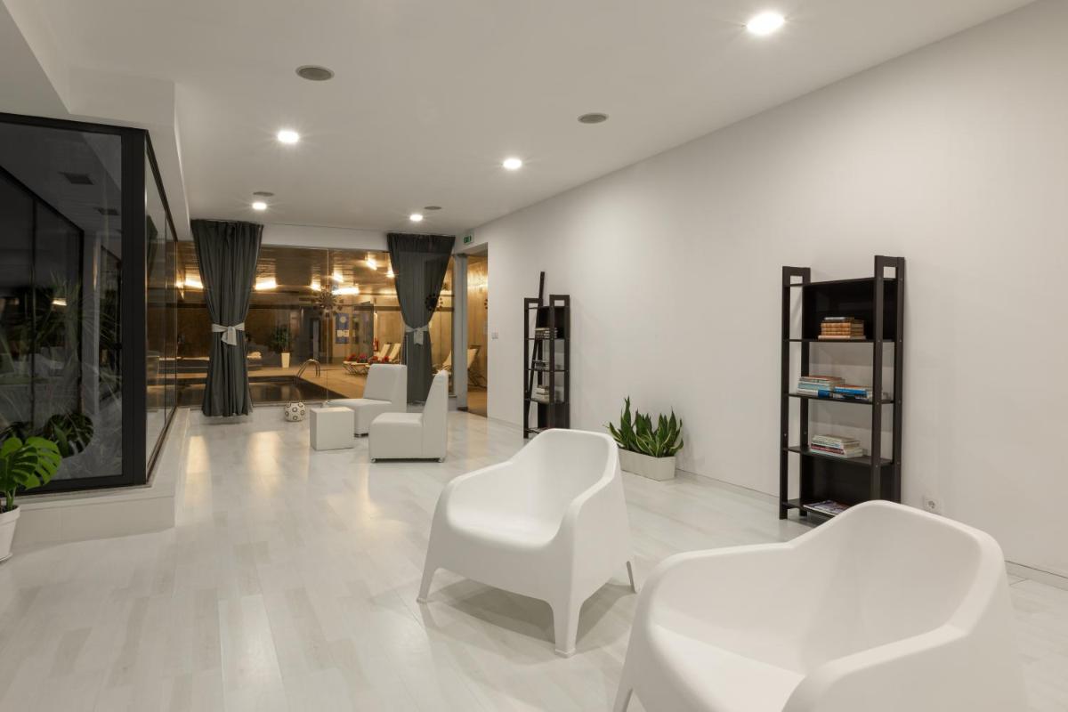 Tempus Hotel & Spa
