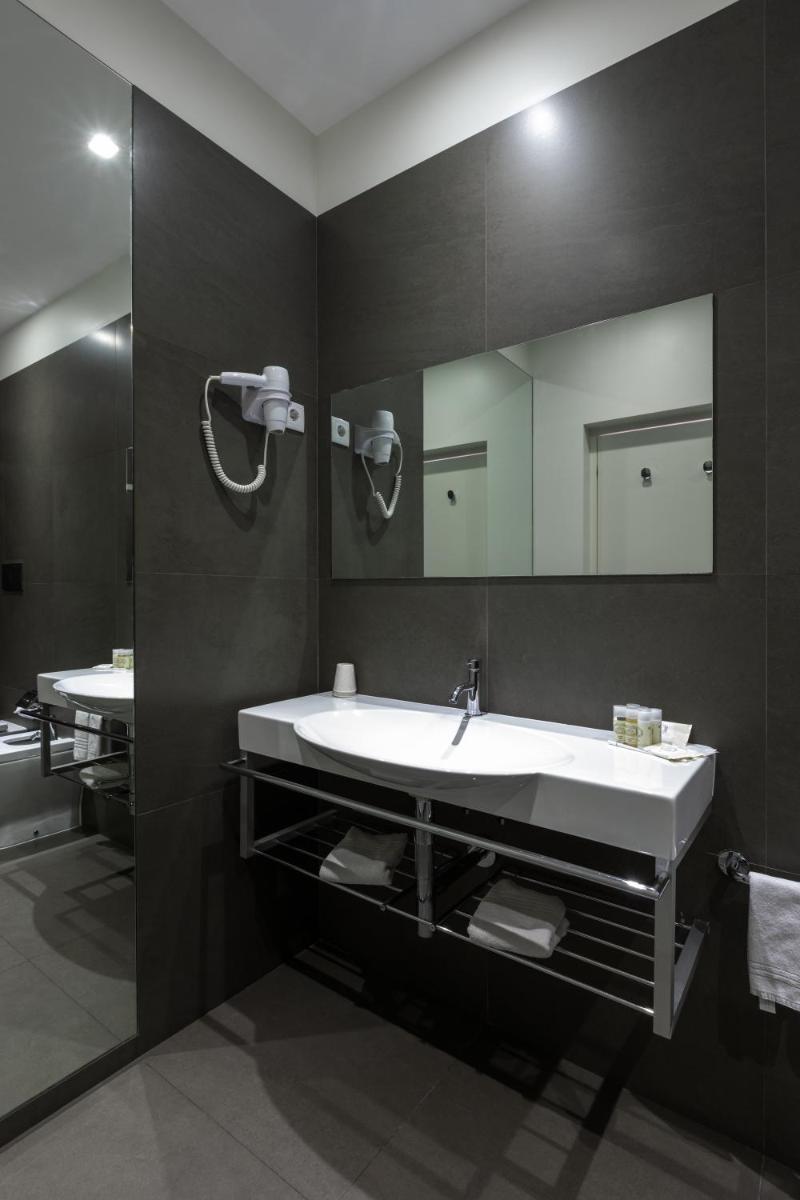 Tempus Hotel & Spa