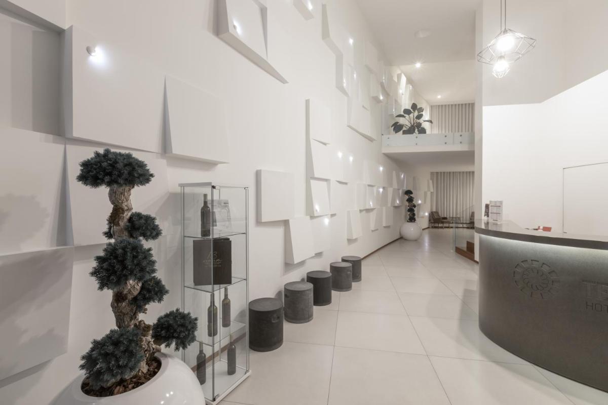 Tempus Hotel & Spa