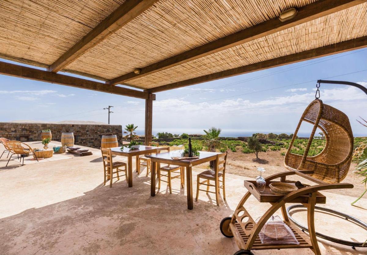 Abraxas Vigne di Pantelleria - Tenuta Bukkuram