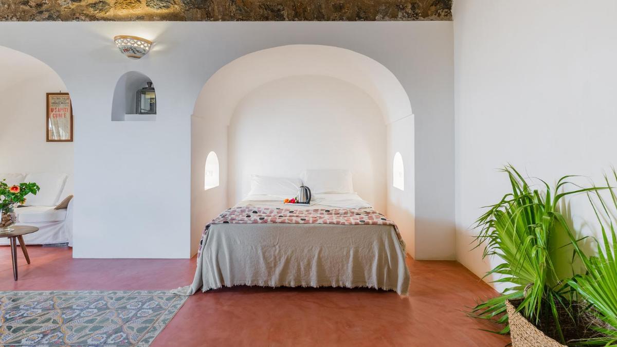 Abraxas Vigne di Pantelleria - Tenuta Bukkuram