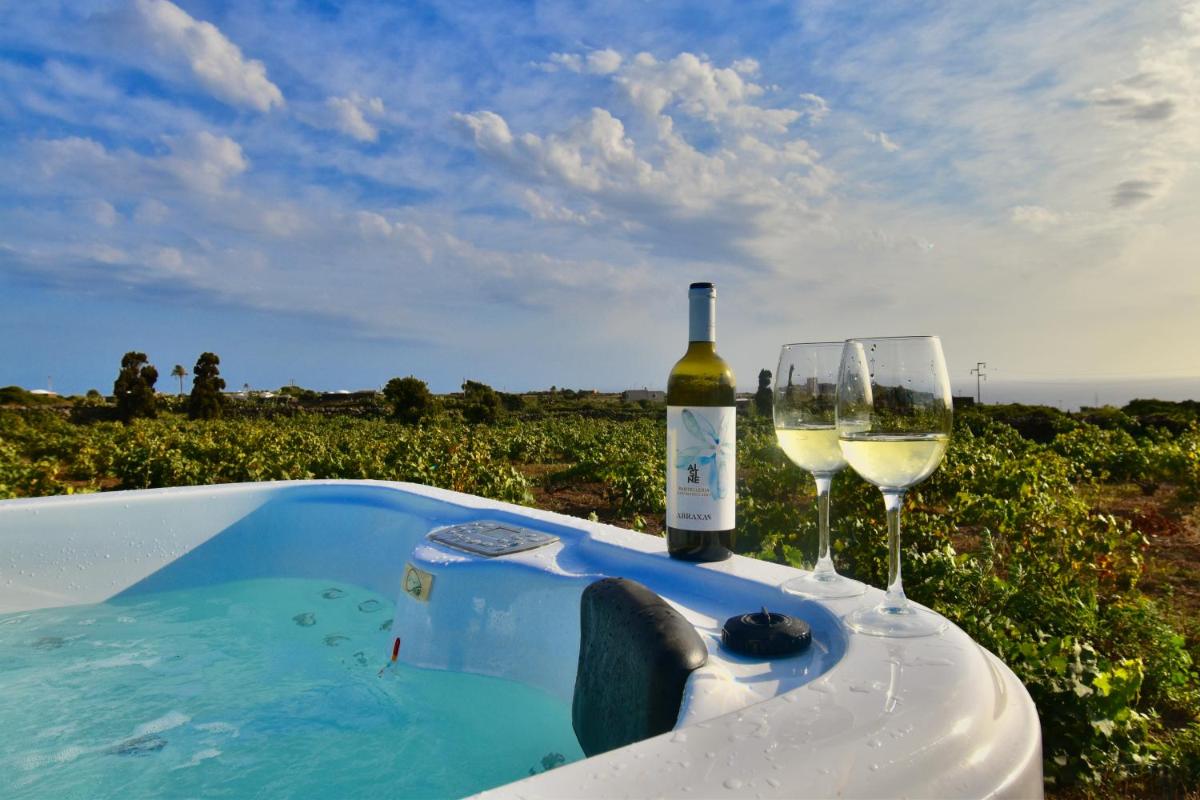 Abraxas Vigne di Pantelleria - Tenuta Bukkuram
