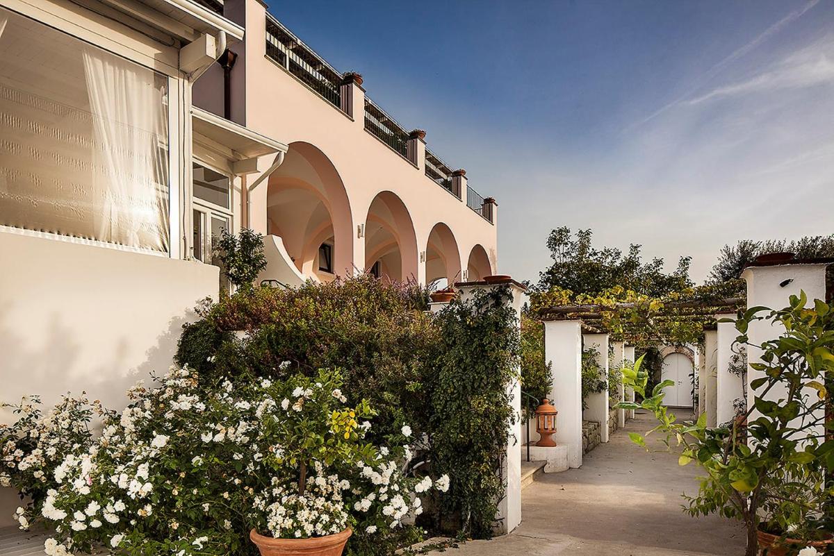 Tenuta Del Poggio Antico