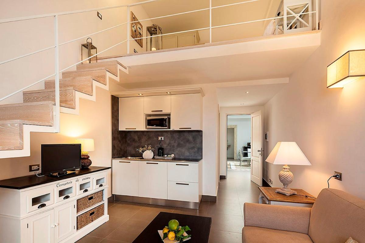 Tenuta Del Poggio Antico