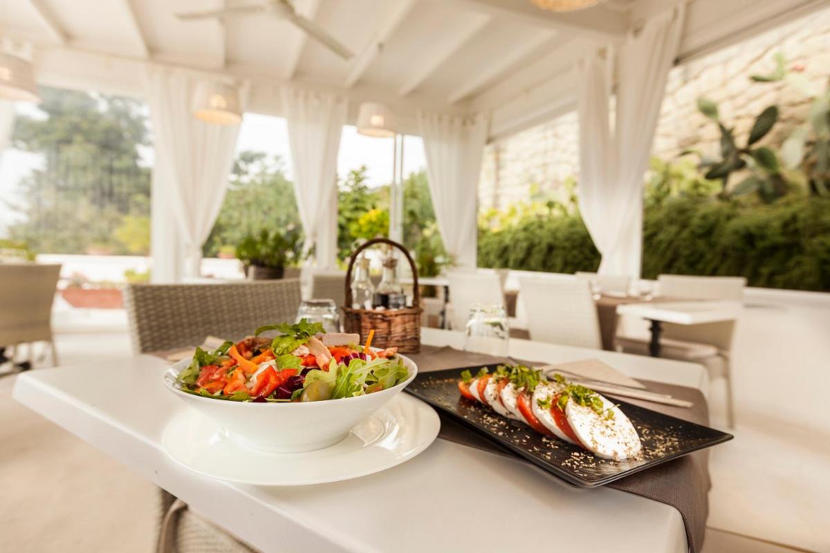 Tenuta Del Poggio Antico