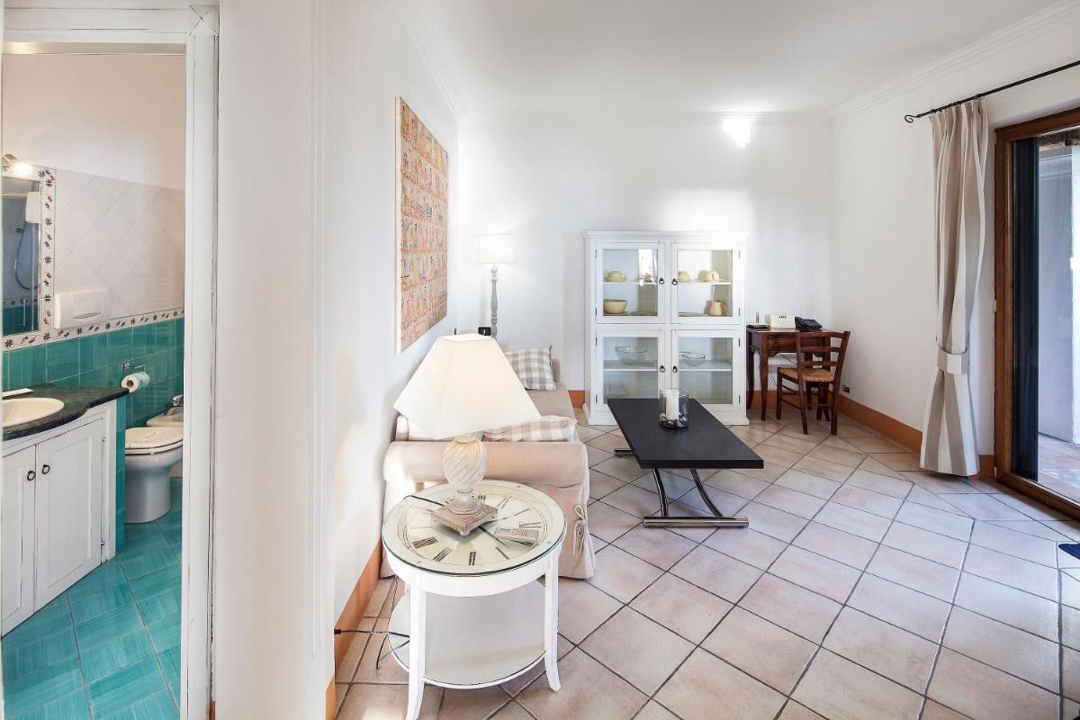 Tenuta Del Poggio Antico