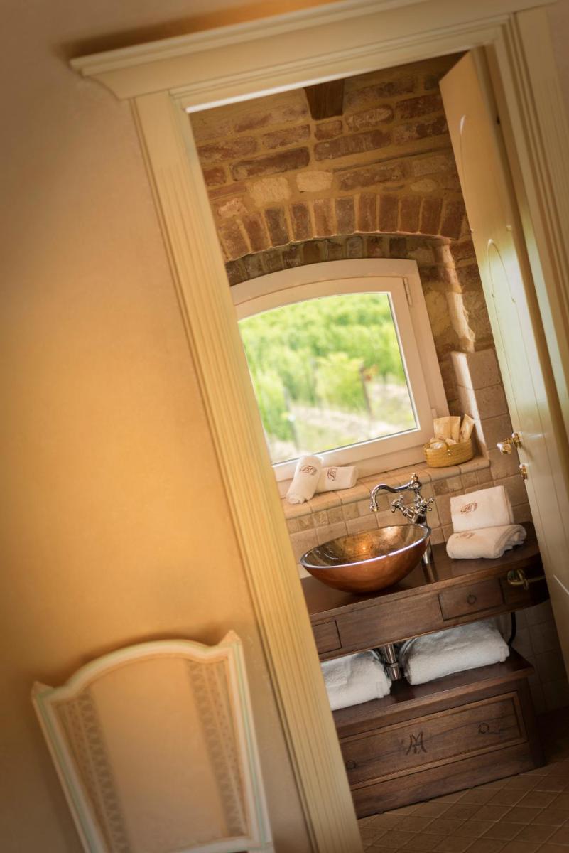 Tenuta Montemagno Relais & Wines