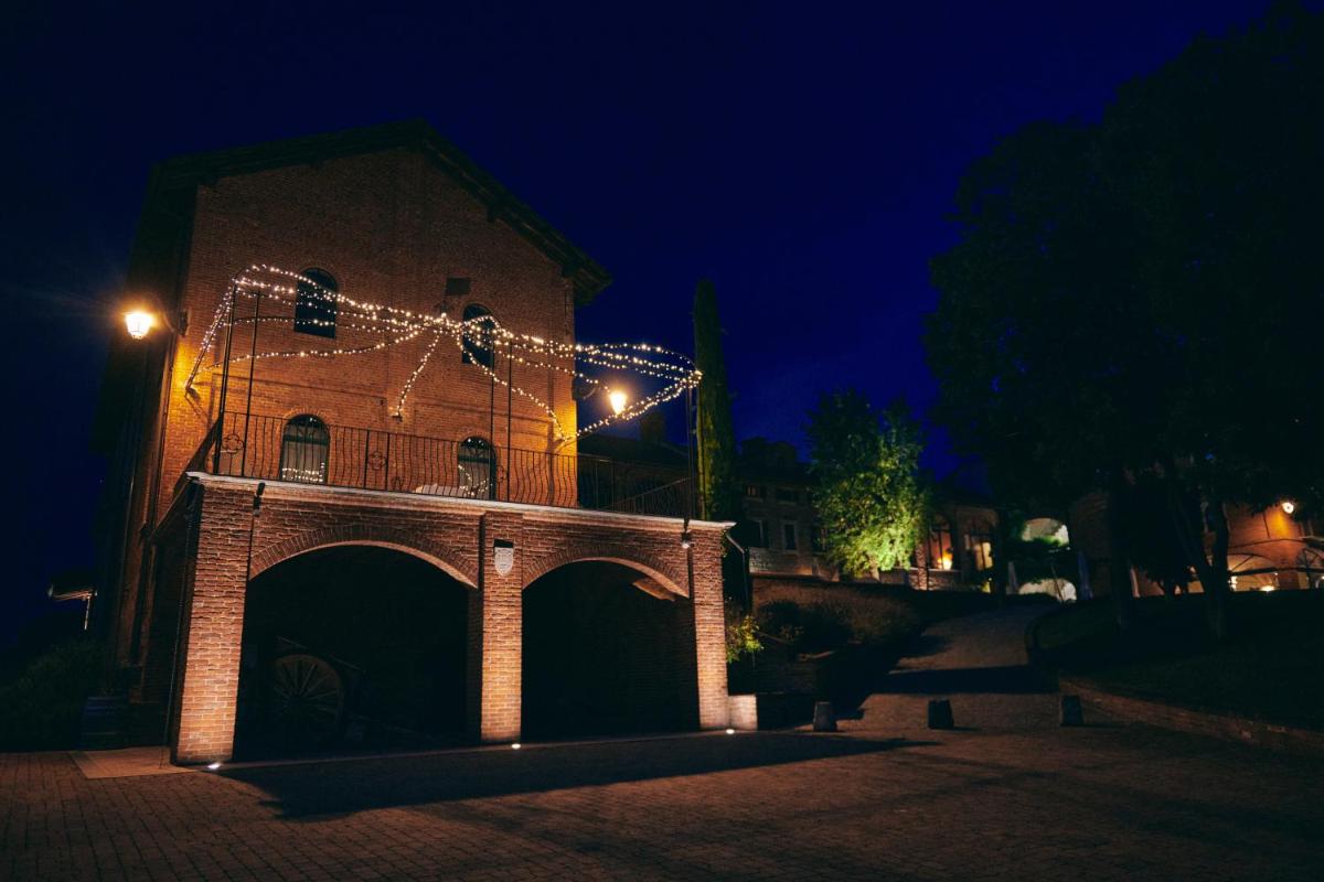 Tenuta Montemagno Relais & Wines