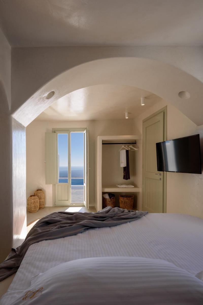 Terra Blanca Suites