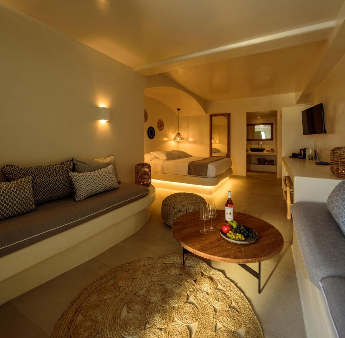 Terra Blanca Suites