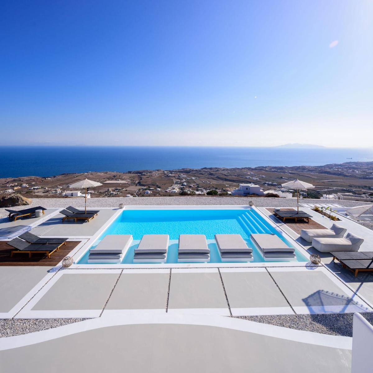 Terra Blanca Suites