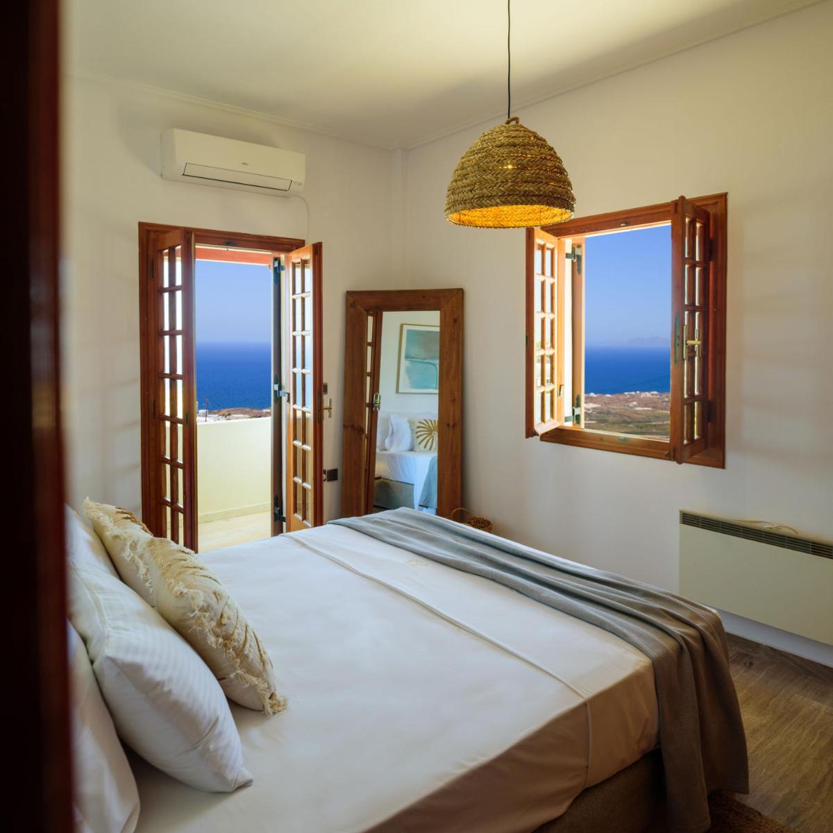 Terra Blanca Suites