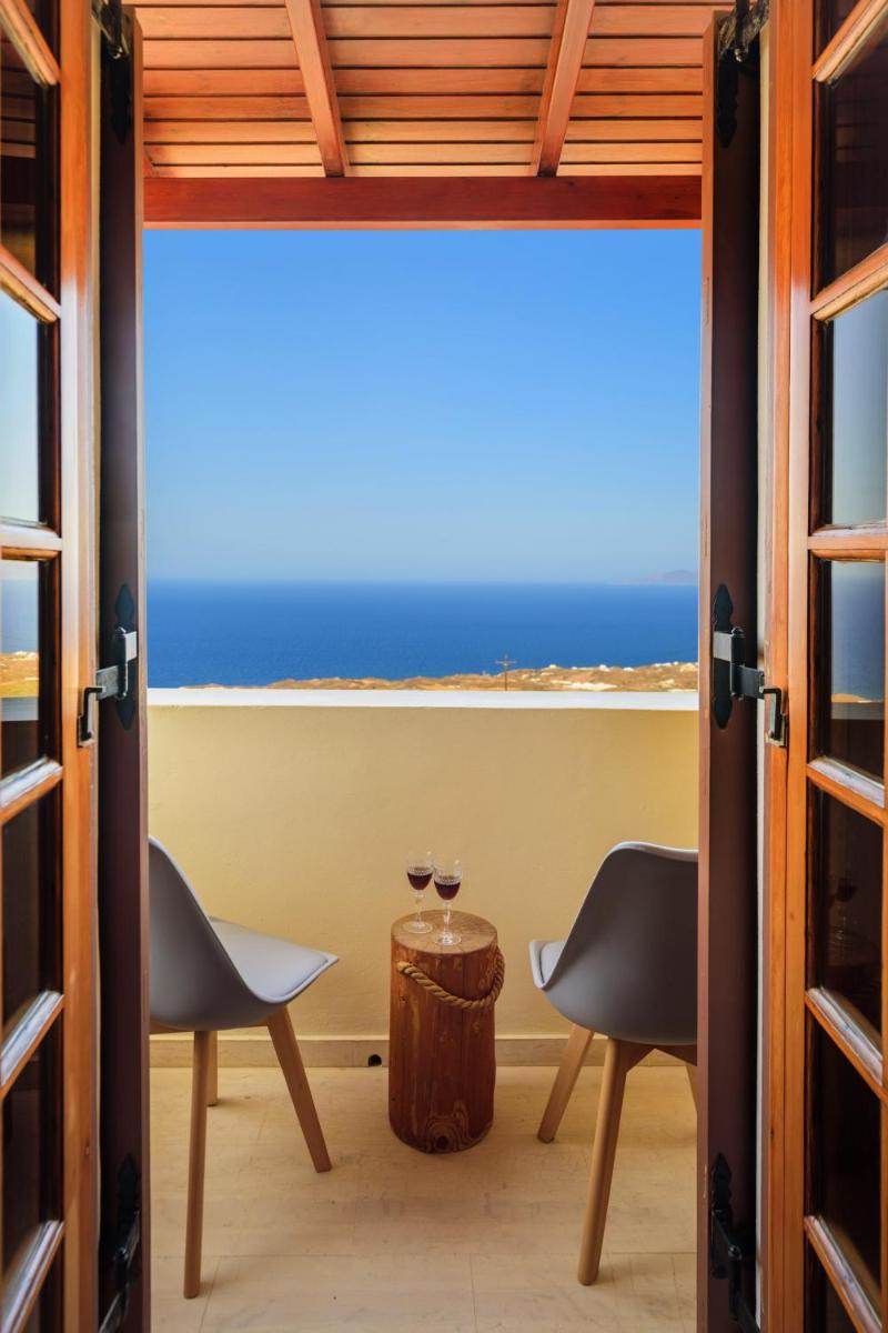 Terra Blanca Suites