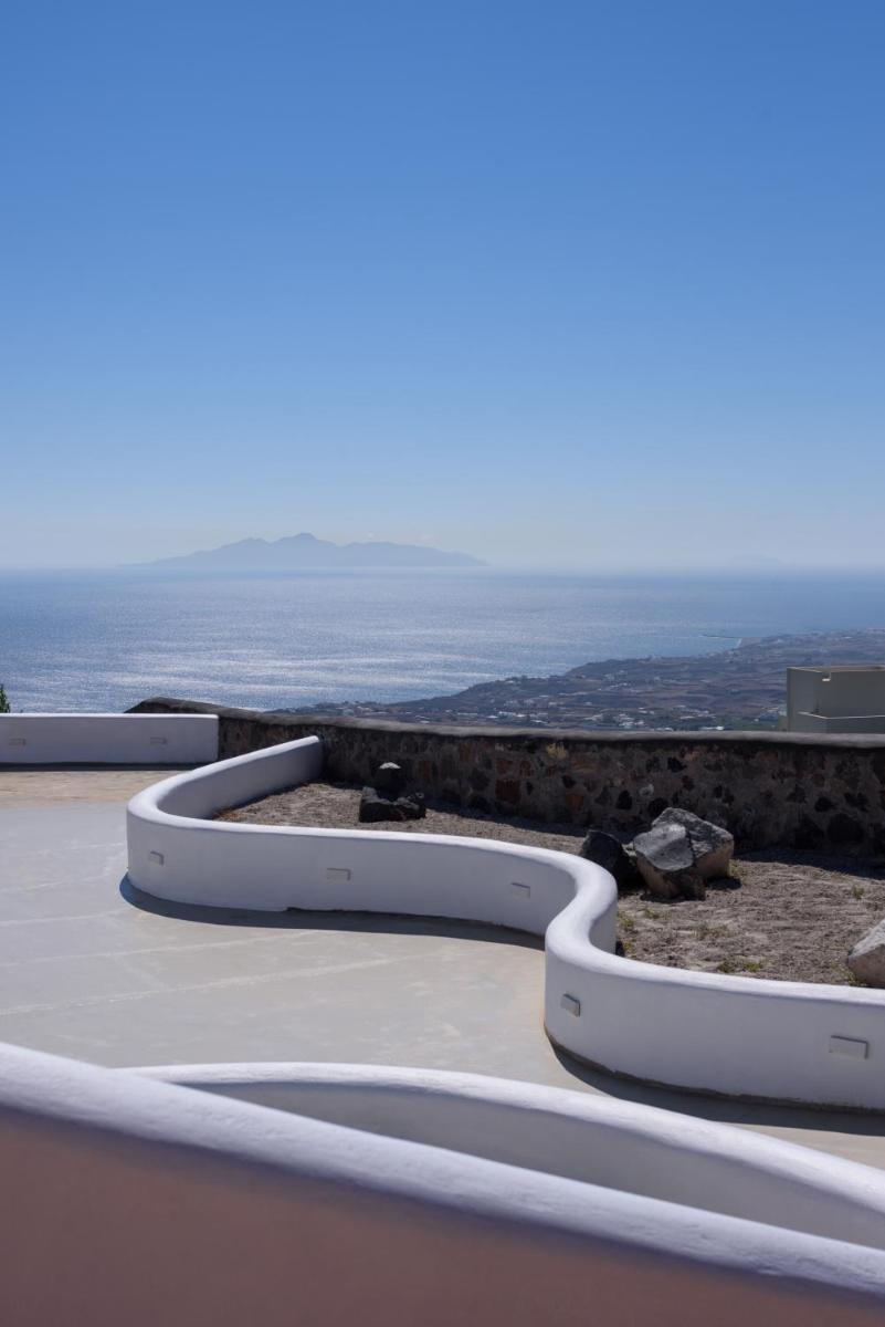 Terra Blanca Suites