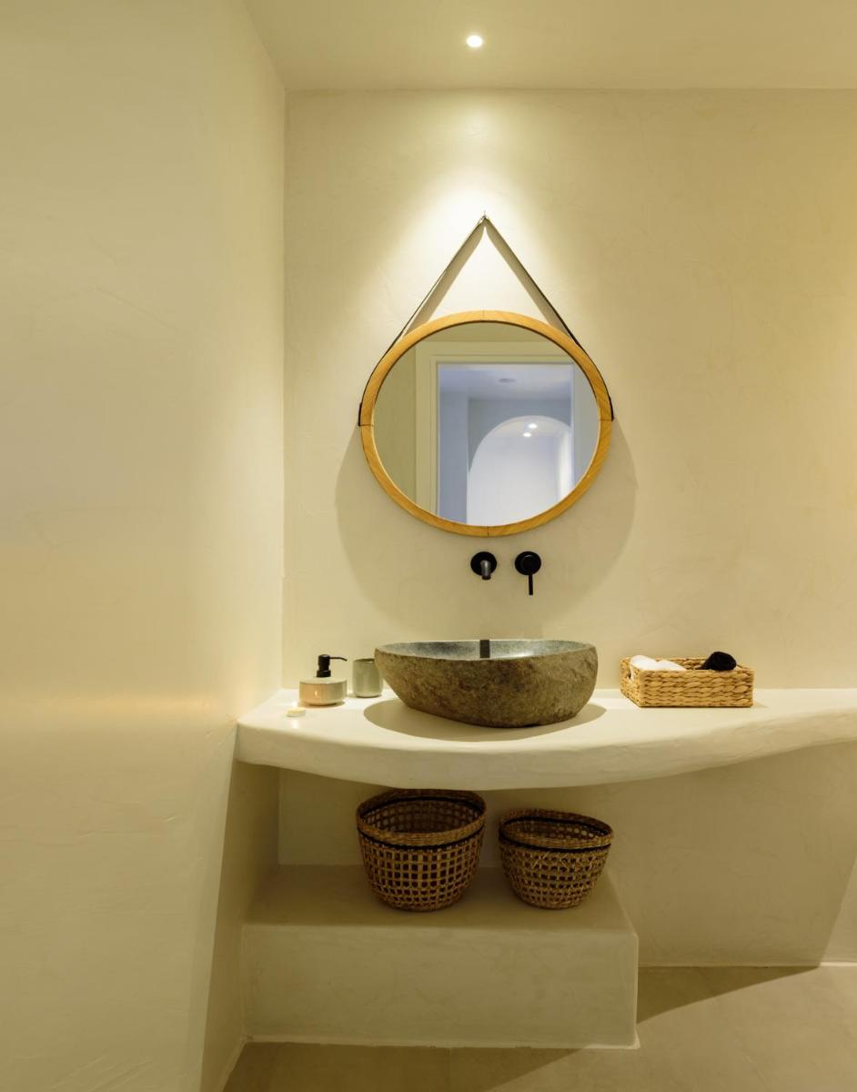 Terra Blanca Suites