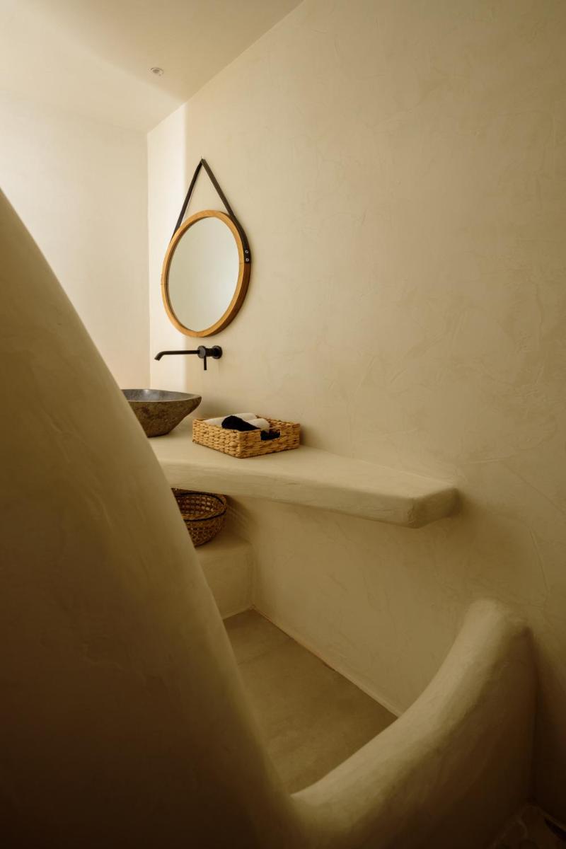 Terra Blanca Suites