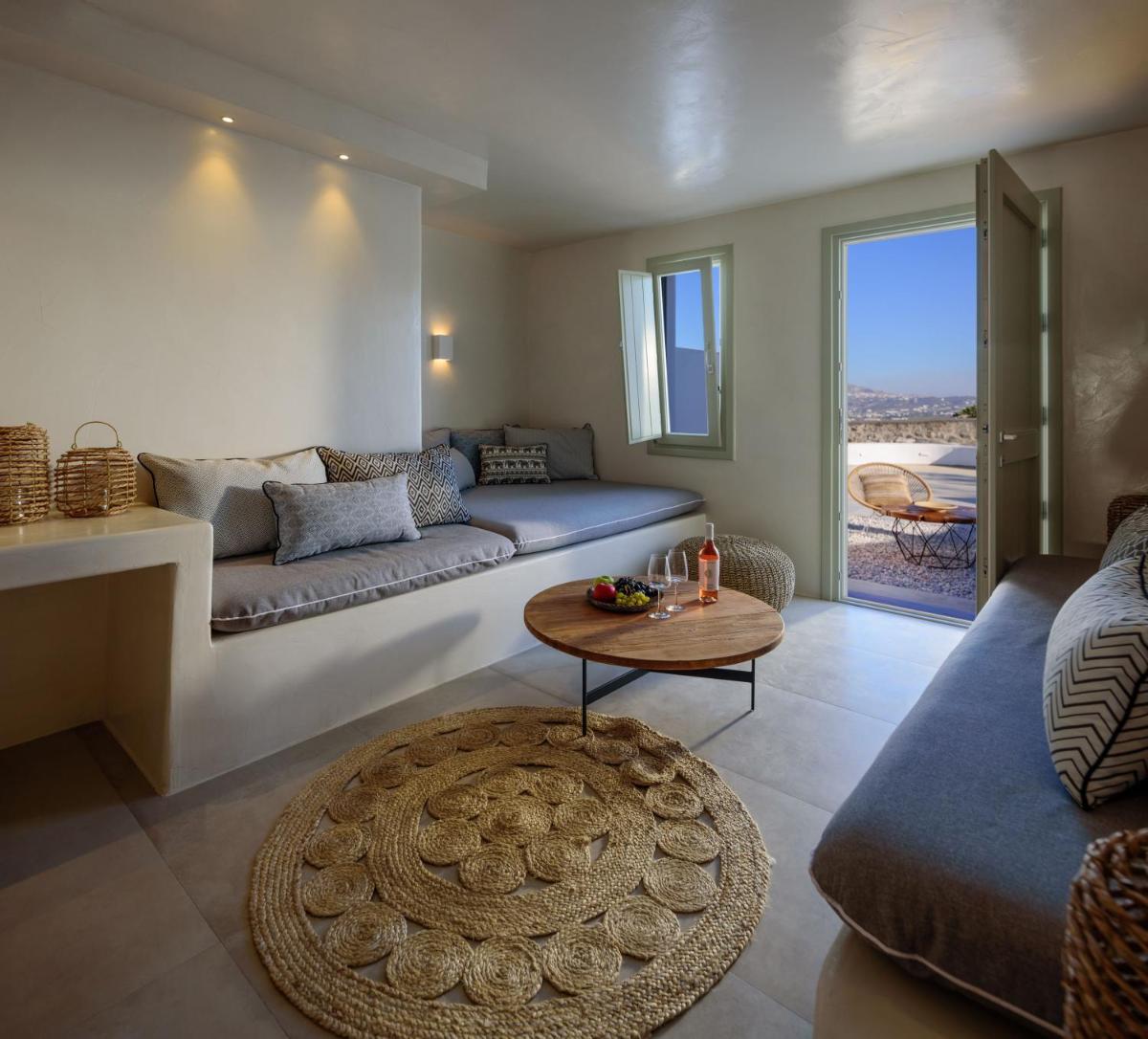 Terra Blanca Suites