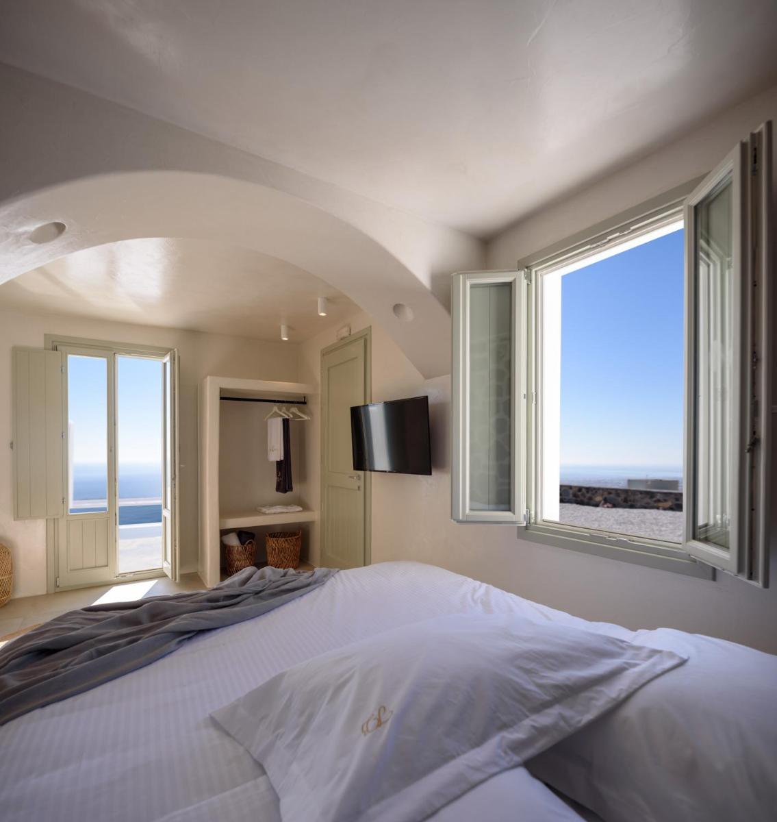 Terra Blanca Suites