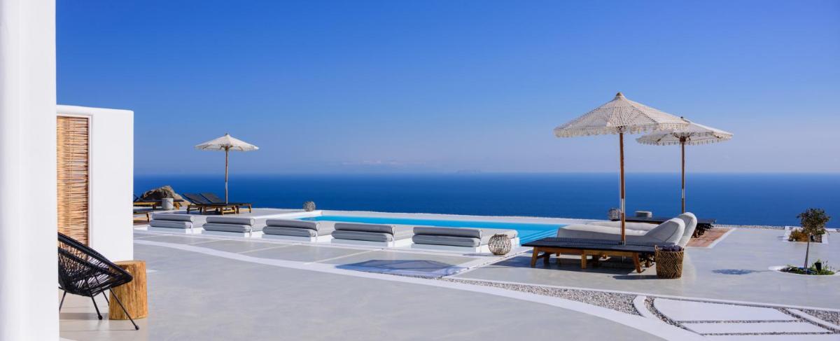 Terra Blanca Suites