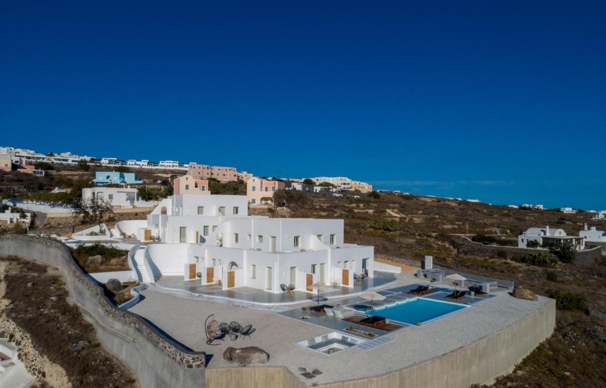 Terra Blanca Suites