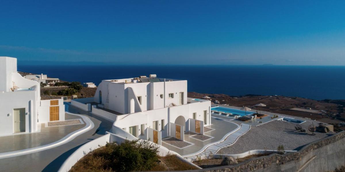 Terra Blanca Suites