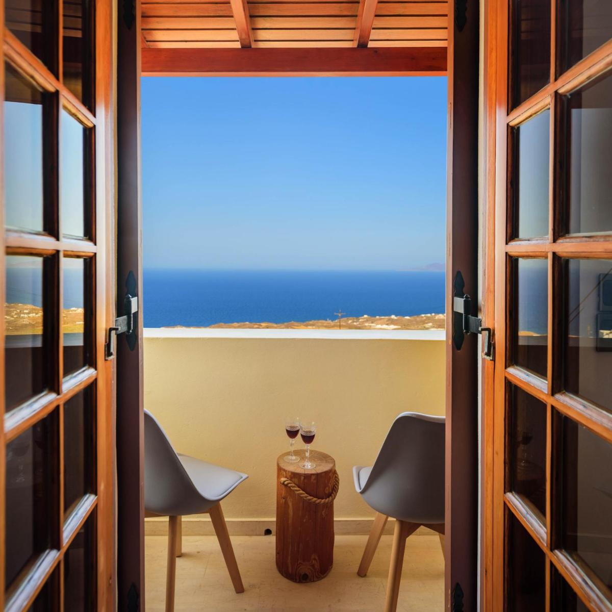 Terra Blanca Suites