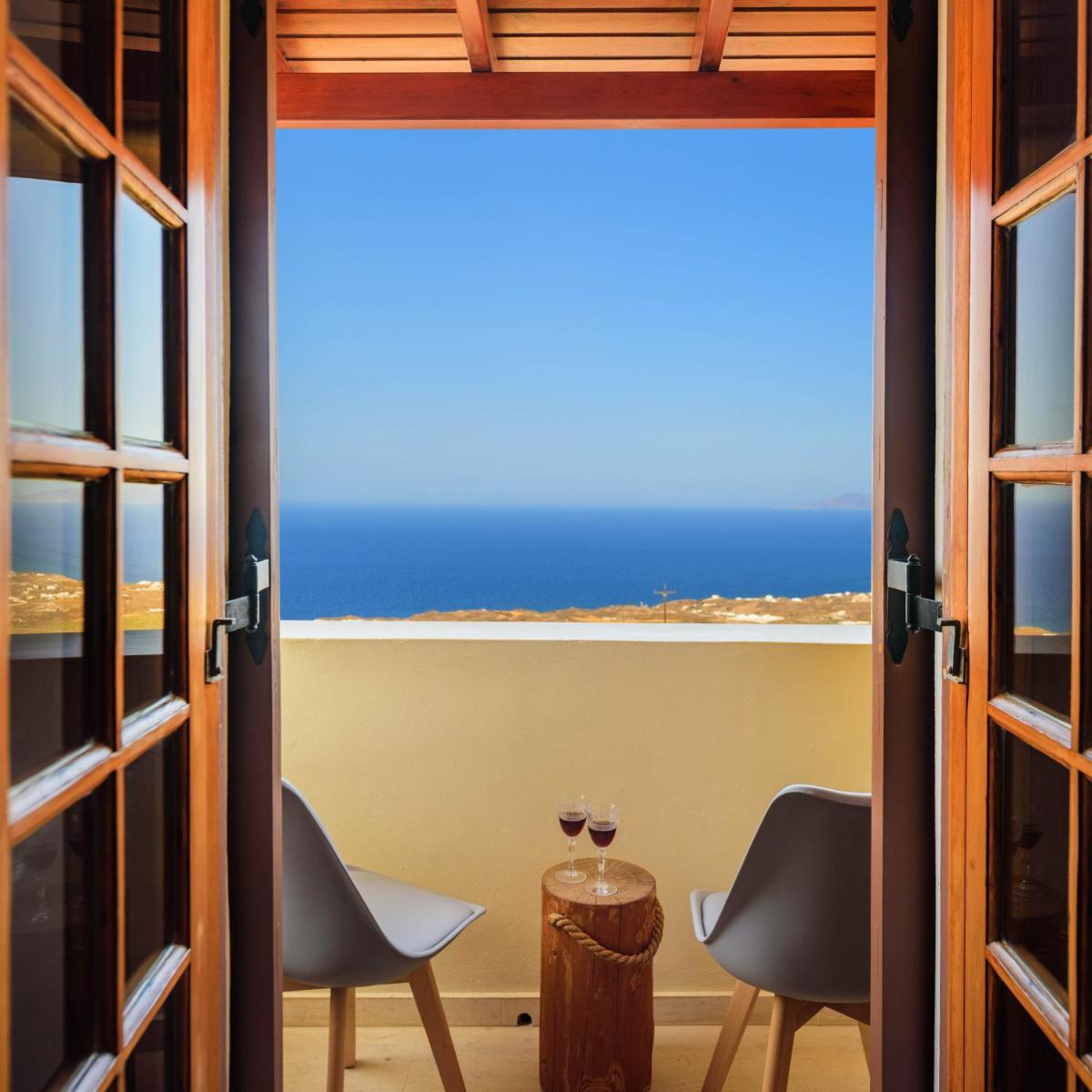 Terra Blanca Suites