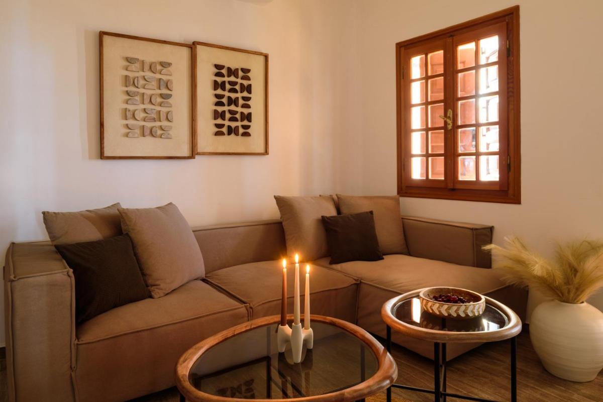 Terra Blanca Suites