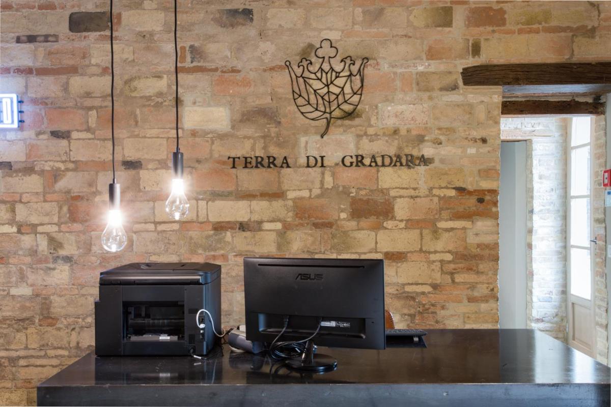 Terra di Gradara