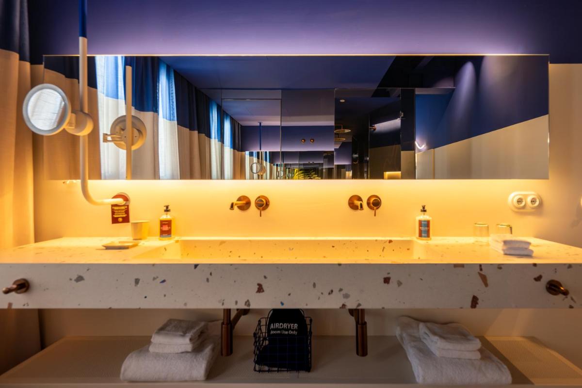 Terreno Barrio Hotel