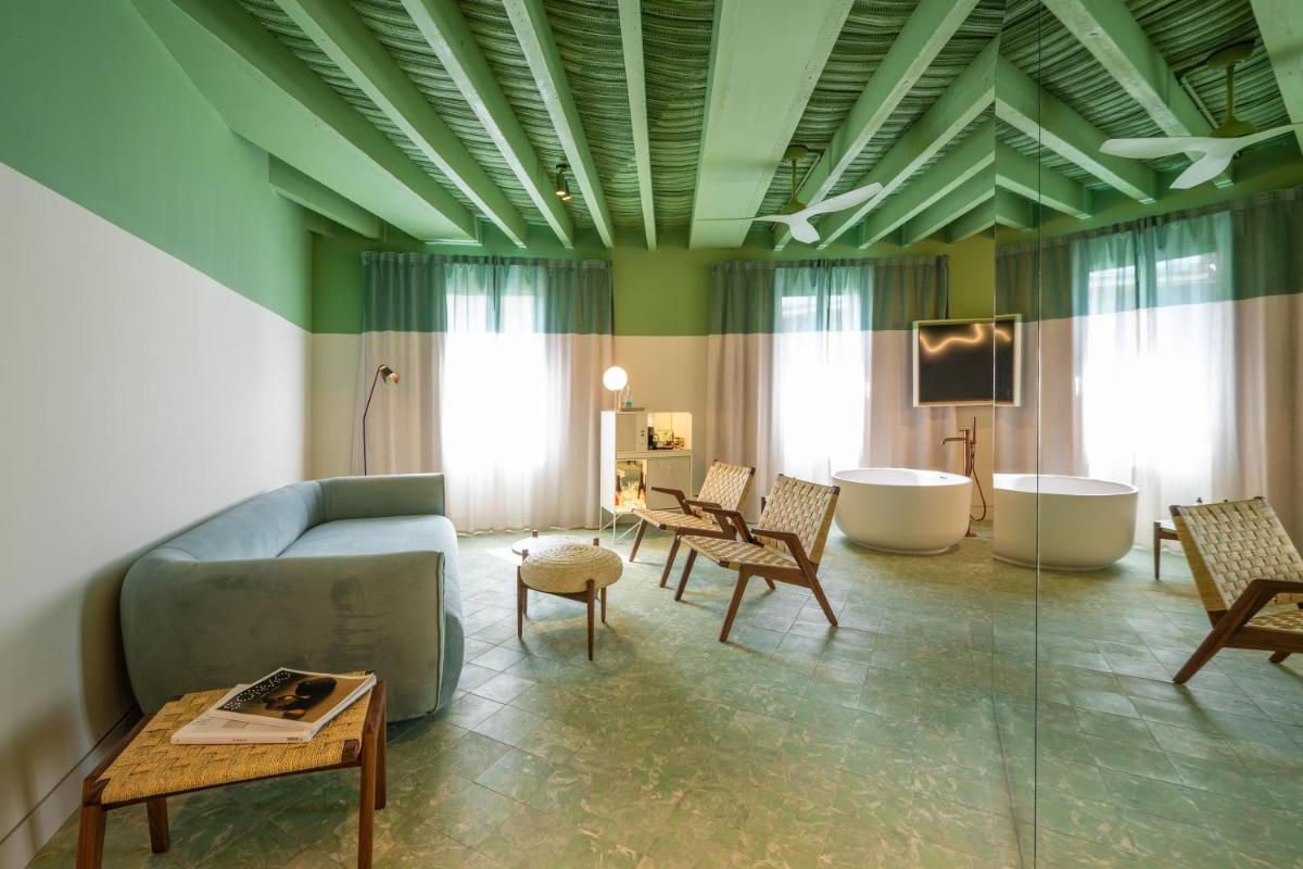 Terreno Barrio Hotel