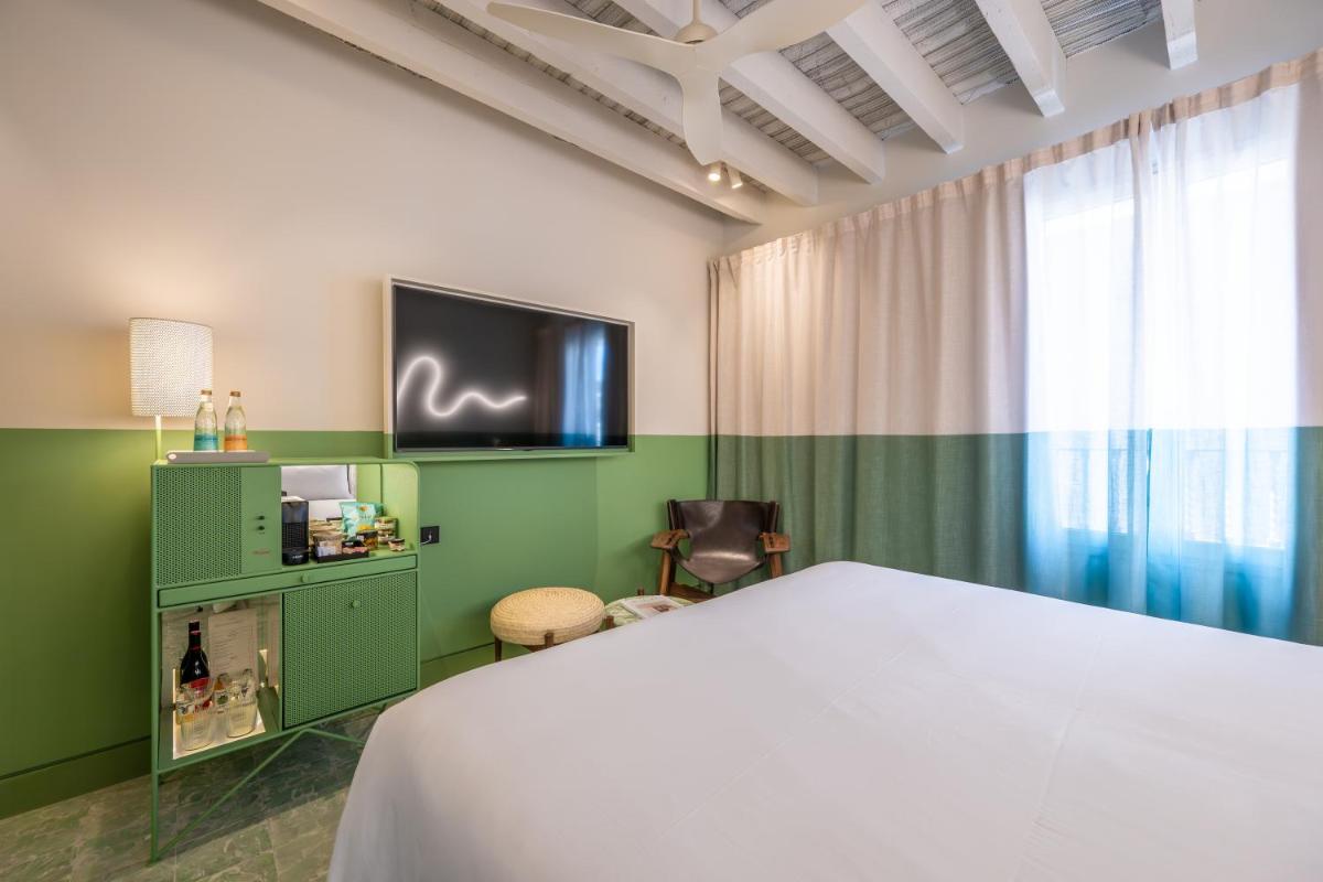 Terreno Barrio Hotel