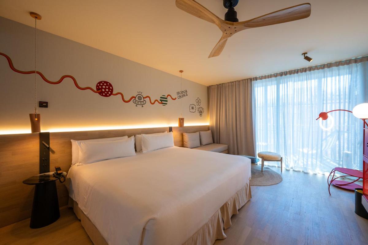 Terreno Barrio Hotel