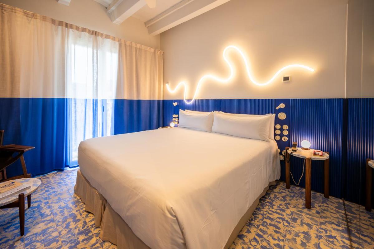 Terreno Barrio Hotel