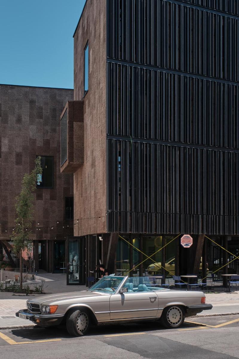 Terreno Barrio Hotel