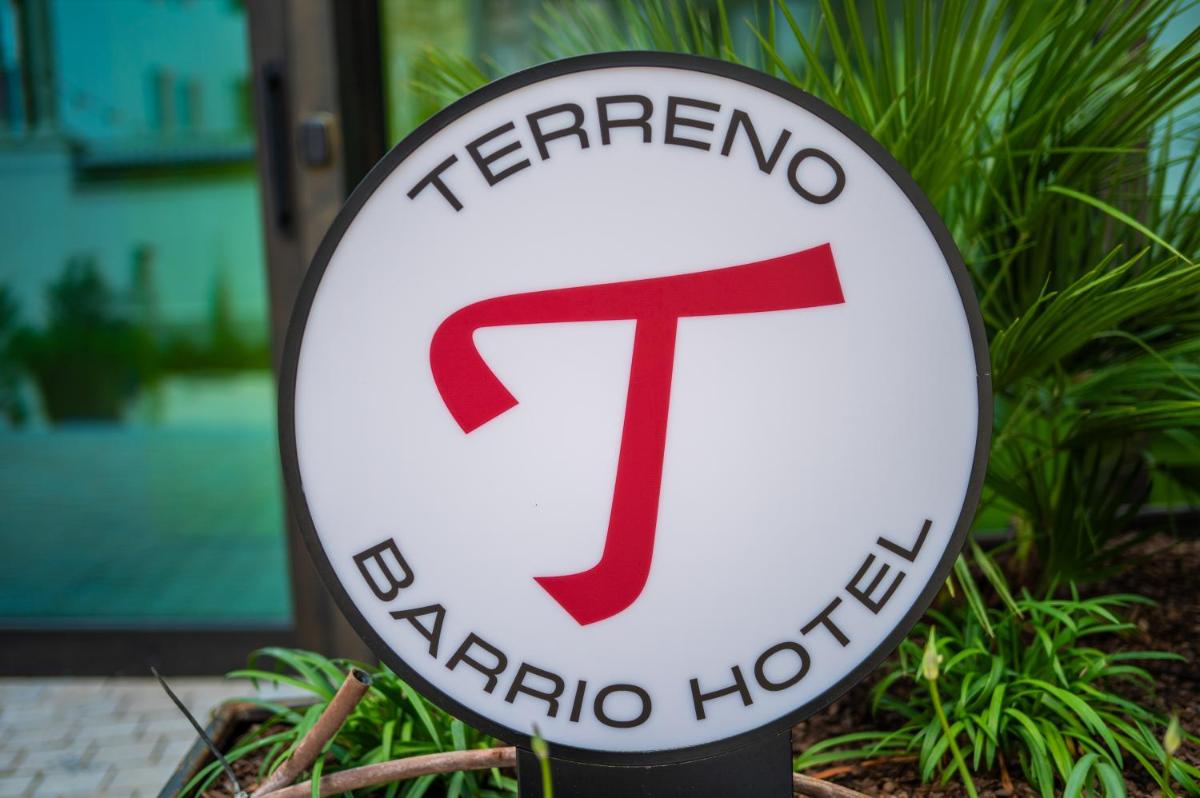 Terreno Barrio Hotel