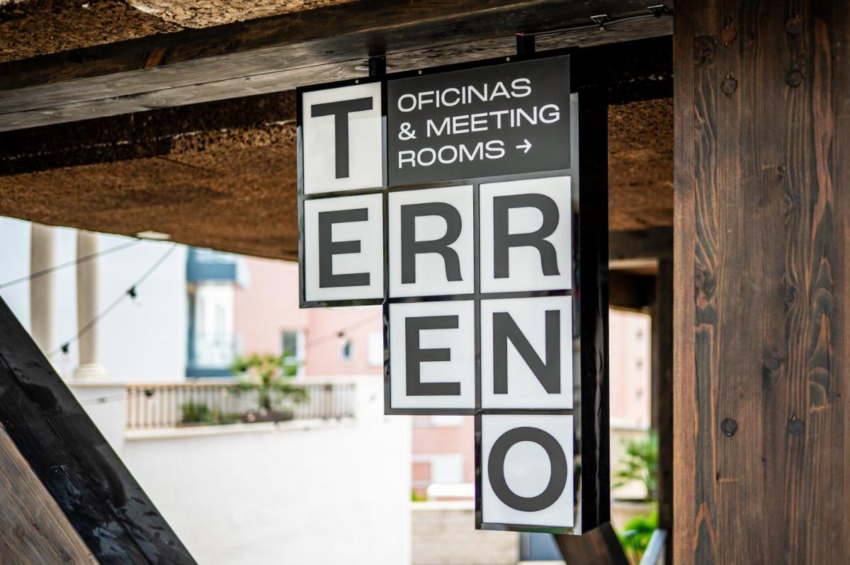 Terreno Barrio Hotel
