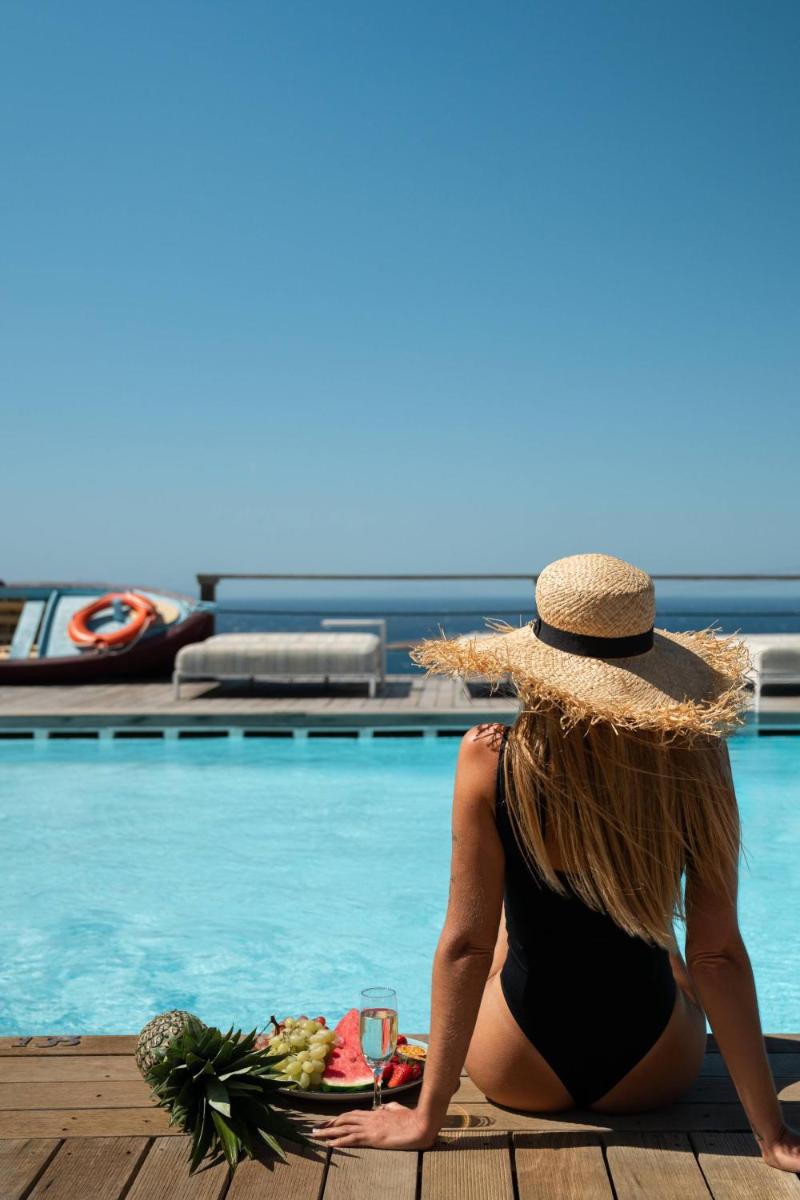 Tharroe of Mykonos Boutique Hotel