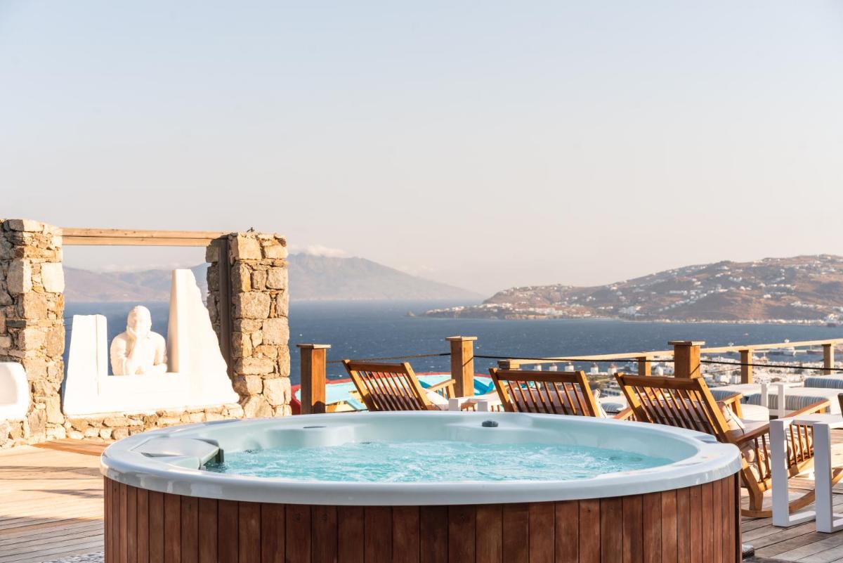 Tharroe of Mykonos Boutique Hotel