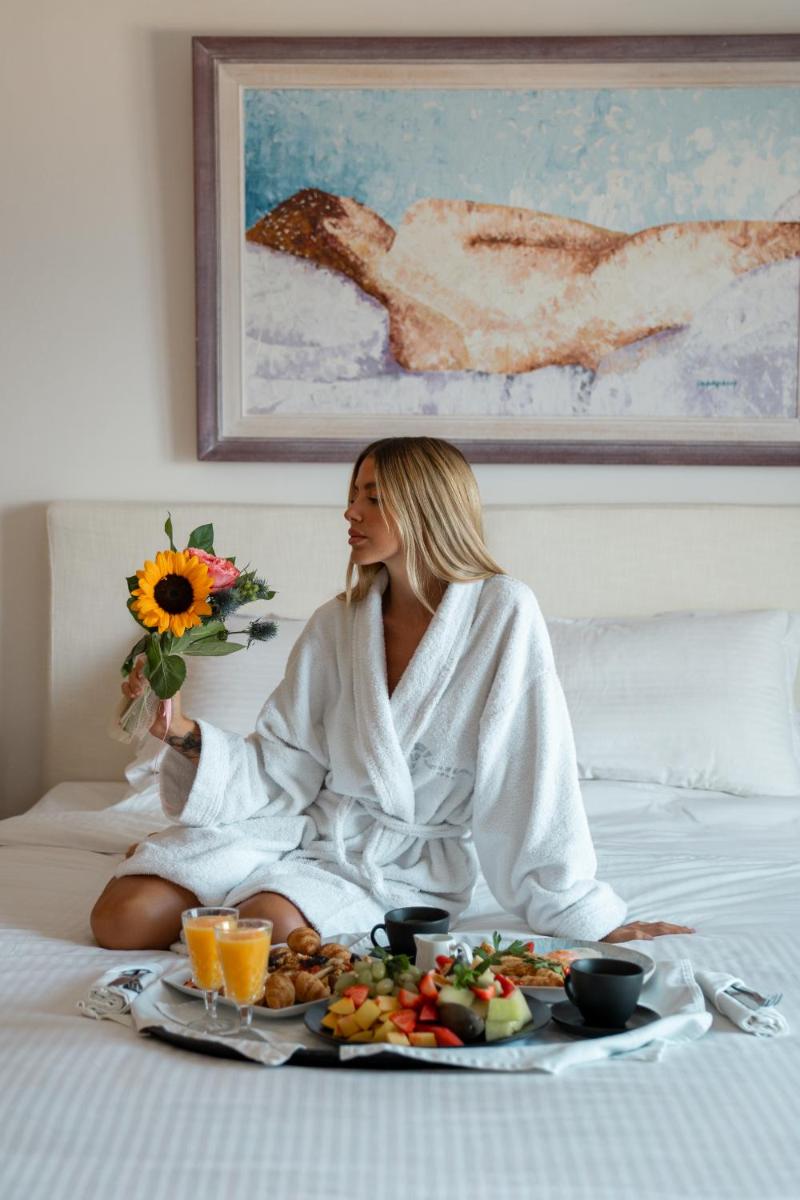 Tharroe of Mykonos Boutique Hotel