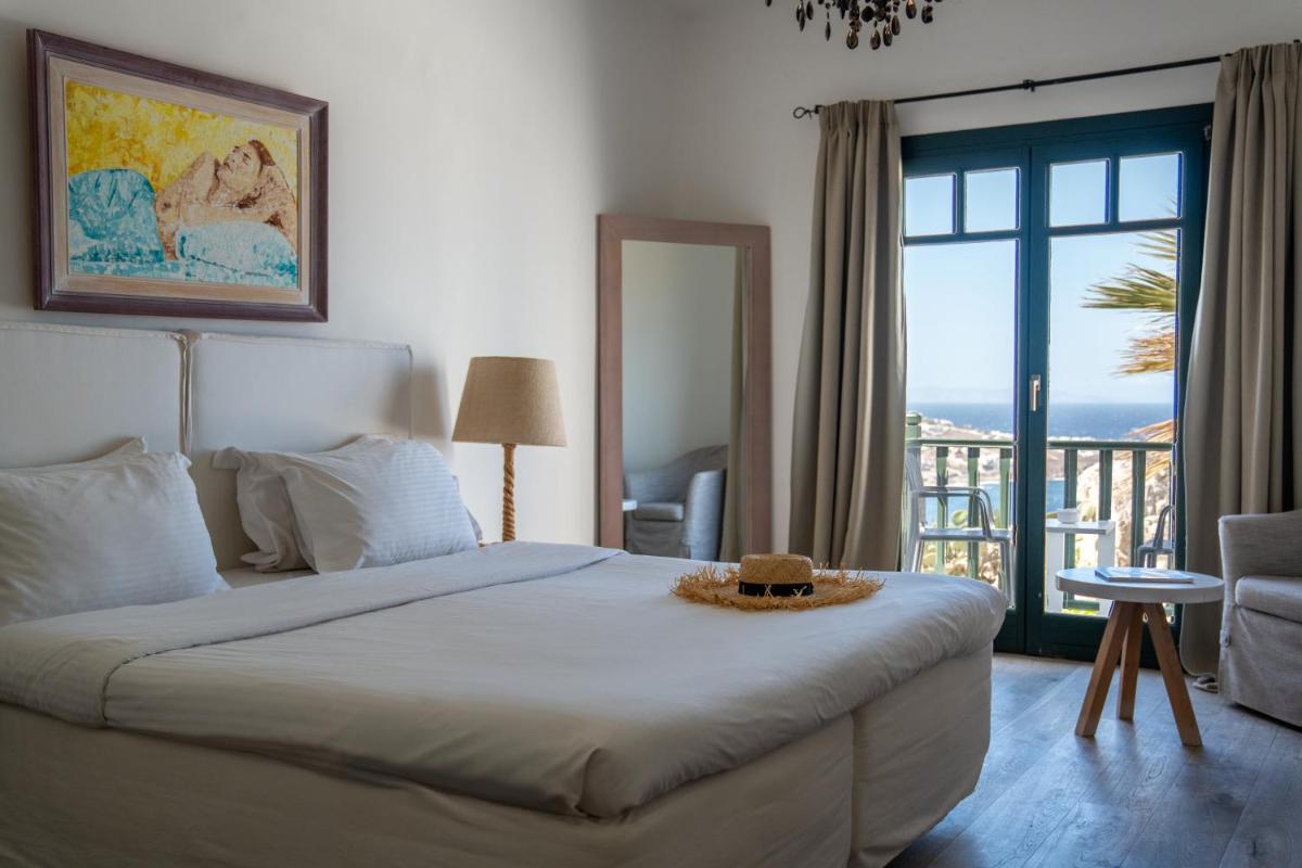 Tharroe of Mykonos Boutique Hotel