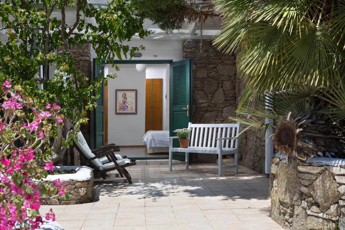 Tharroe of Mykonos Boutique Hotel