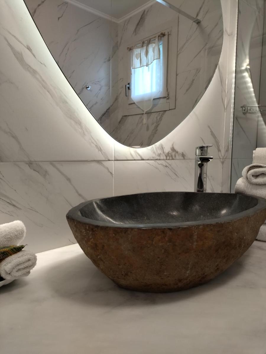 Tharroe of Mykonos Boutique Hotel