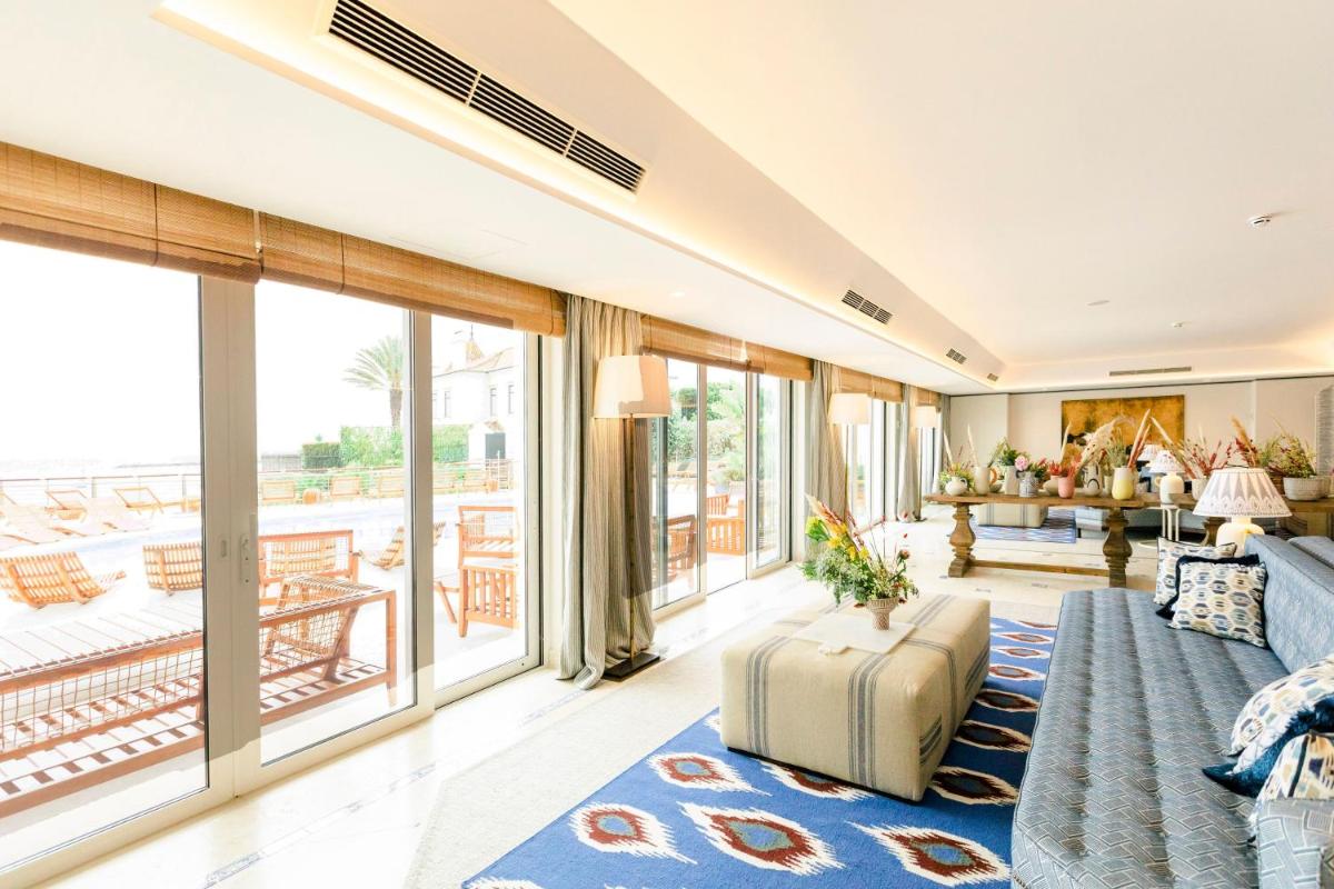 The Albatroz Hotel